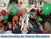 GROSSER Kinderfasching der kleinen Wiesnwirte auf dem Marienplatz (Foto: Imgrid Grossmann)